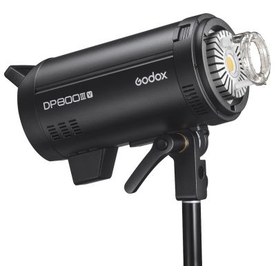 Осветитель импульсный Godox DP 800 IIIV