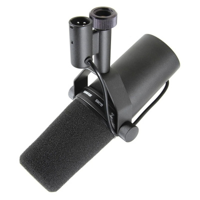 Микрофон Shure SM7B черный