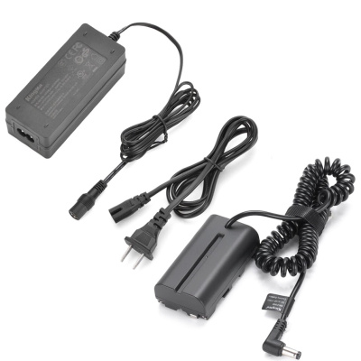 Система питания KingMa NP-F550 от розетки (каплер)