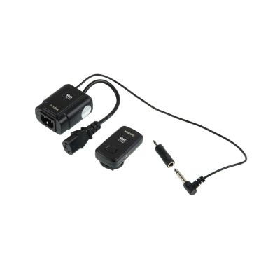 Радиосинхронизатор для студийных вспышек Godox DM-16