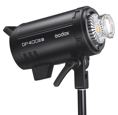 Осветитель импульсный Godox DP 400 IIIV