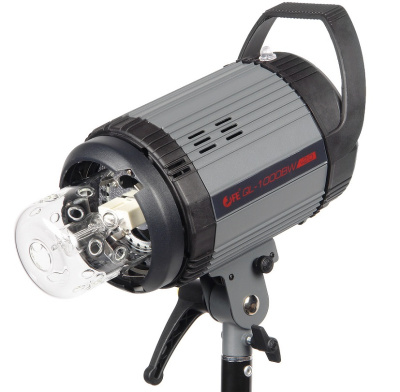 Осветитель галогенный QL-1000BW v2.0