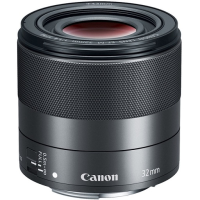 Объектив Canon EF-M 32mm f1.4 STM