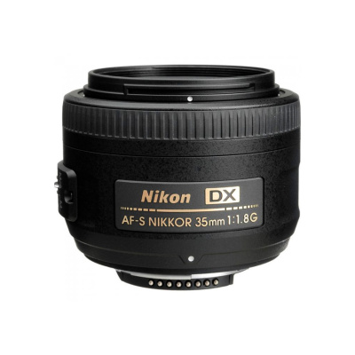 Объектив Nikon AF-S 35mm f1.8G DX Nikkor