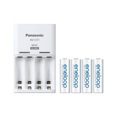 Зарядное устройство Panasonic Basic (K-KJ51MCD40E) +4шт AA2000