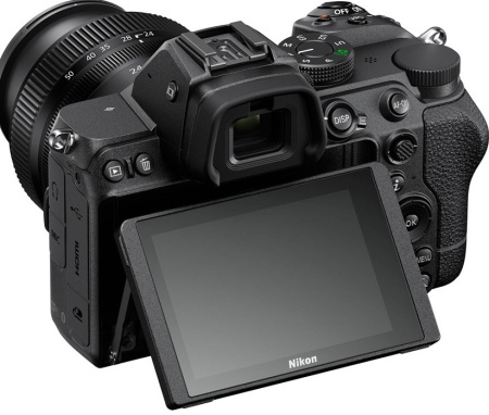 Цифровая камера Nikon Z5 + 24-50mm + FTZ Adapter Kit