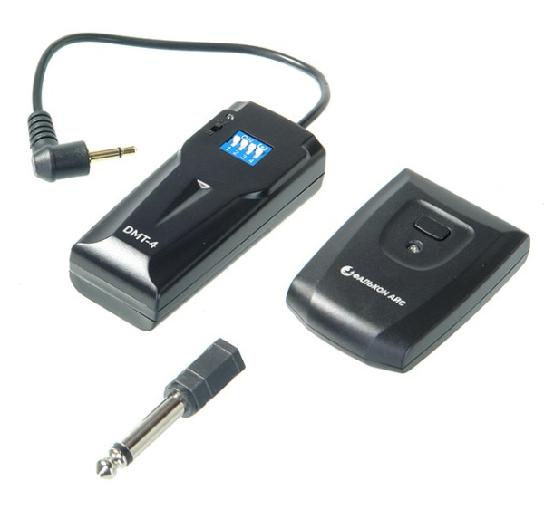 Радиосинхронизатор для студийных вспышек Falcon Eyes DMT-4