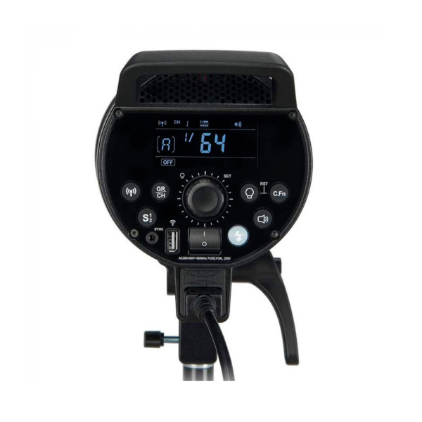 Осветитель импульсный Godox DP 600 III