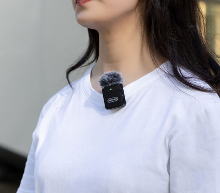 Беспроводная микрофонная система Saramonic Blink100 B1(TX+RX) 2,4Гц приемник + передатчик, 3,5mm