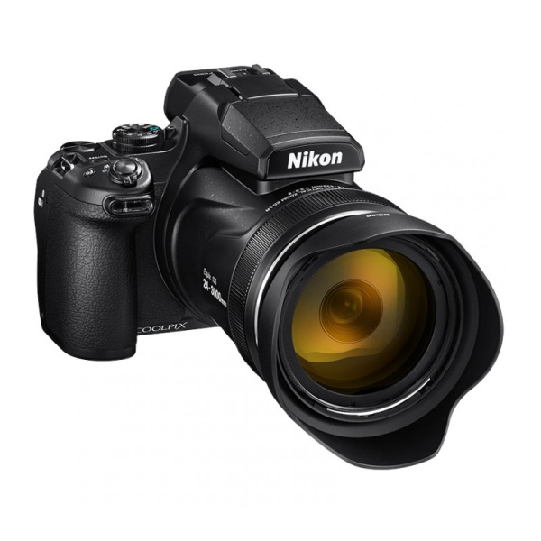 Компактная камера Nikon Coolpix P1000