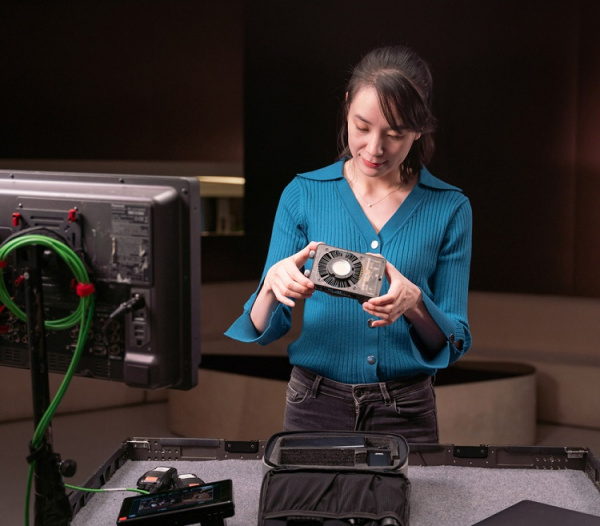 Осветитель светодиодный Zhiyun Molus X100 100Вт, 2700-6500К