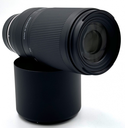 Объектив Tamron AF 70-300mm f4.5-6.3 Di III RXD Sony (A047)