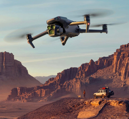 Квадрокоптер DJI Mavic 3 Pro Fly More Combo (DJI RC Pro)