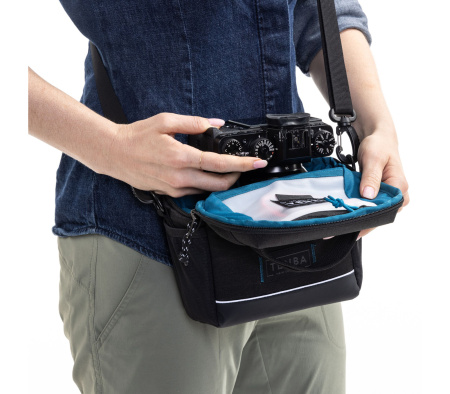 Сумка Tenba Skyline v2 Shoulder Bag 7 (637-778) черная