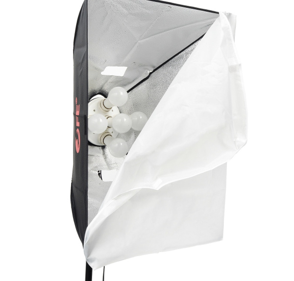 Комплект студийного оборудования Falcon Eyes KeyLight 518LED SB5070 KIT