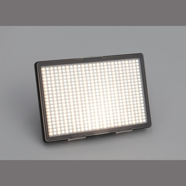 Накамерный свет Fujimi FJL-SMD520B (УЦЕНКА) + Аккумулятор NP-F750