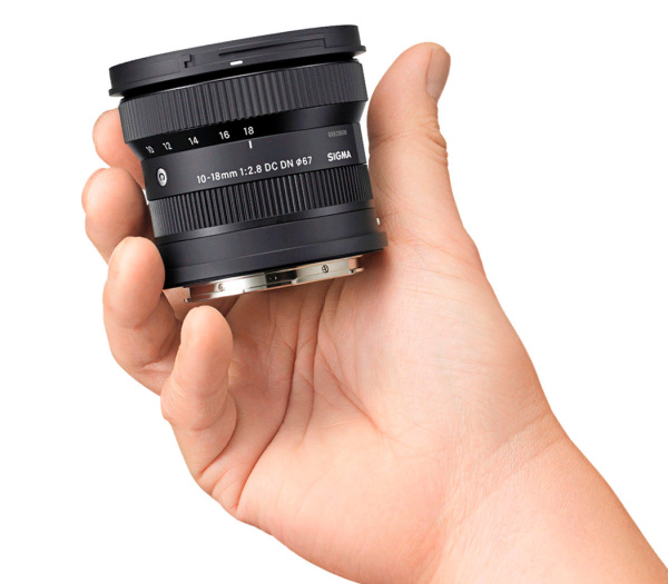 Объектив Sigma AF 10-18mm f2.8 DC DN Contemporary Sony E