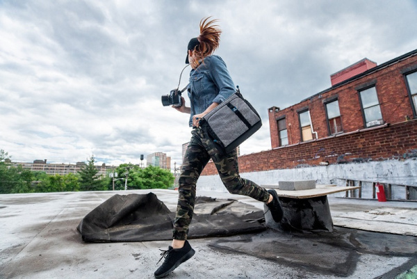 Сумка Tenba Skyline 12 (637-632) серая