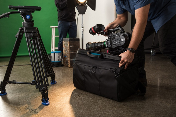 Сумка Tenba Cineluxe 16 (637-501) черная