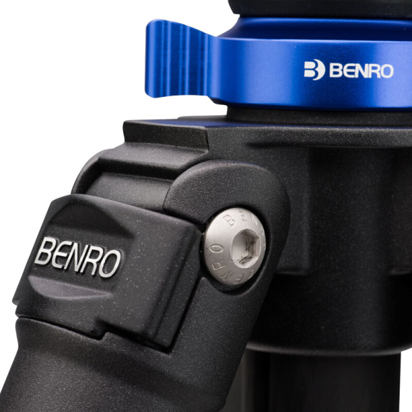 Штатив Benro TMA28AHD2A алюм c 3D головой