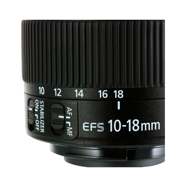 Объектив Canon EF-S 10-18mm f4.5-5.6 IS STM