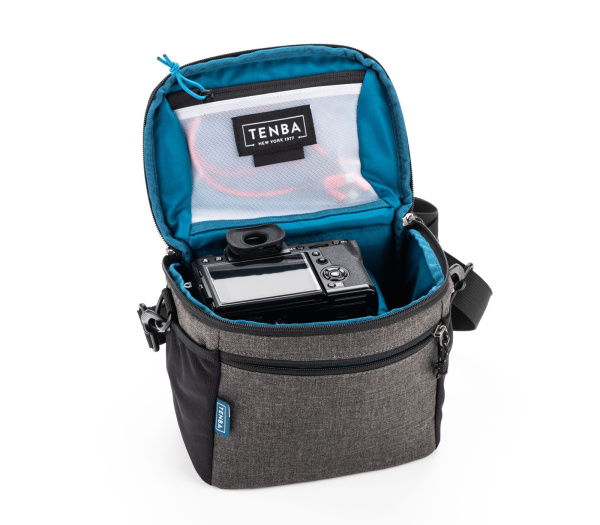 Фотосумка Tenba Skyline v2 Shoulder Bag 8 (637-781) серая