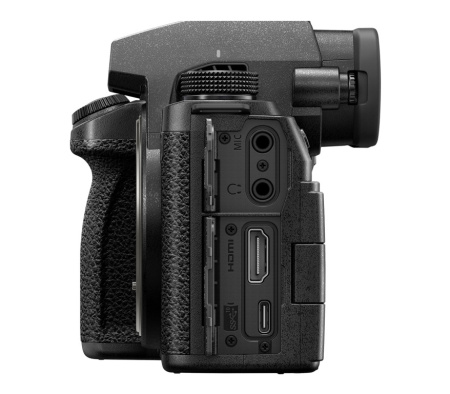 Цифровая камера Panasonic Lumix DC-S5 II X Body