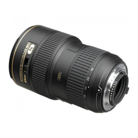 Объектив Nikon AF-S 16-35mm f4G ED VR Nikkor