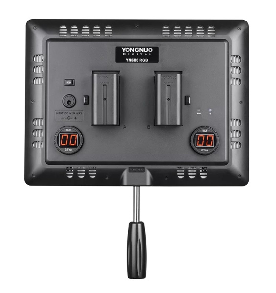 Накамерный свет Yongnuo YN600 RGB 5500K LED