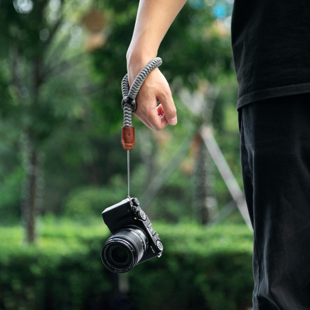 Ремень кистевой SmallRig 5055 Universal Braided Wristband Серый